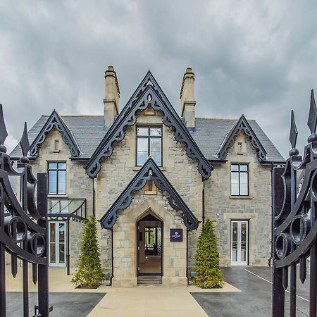 Cae Court Hotel Bridgend  Exterior foto